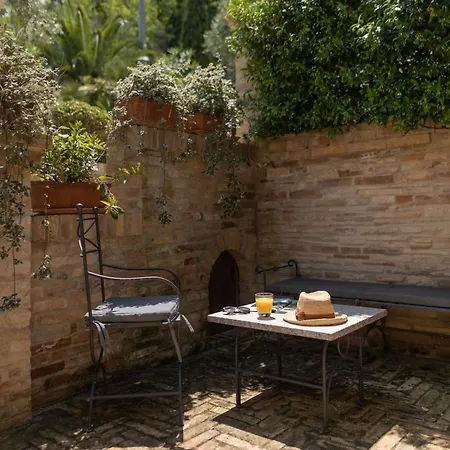 Nocleg ze śniadaniem Cri Cri Di Charme