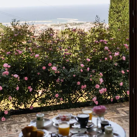 Cri Cri Di Charme 4*