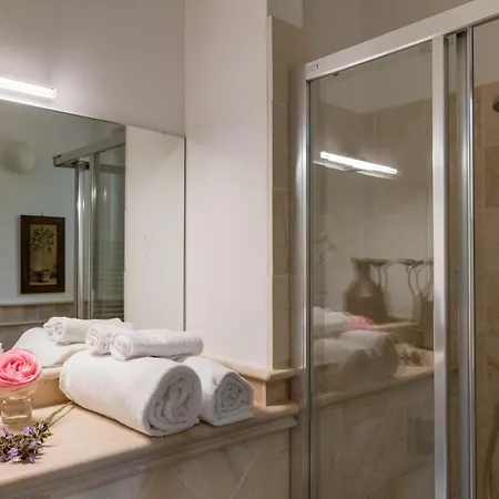 Bed & Breakfast Cri Cri Di Charme 4*